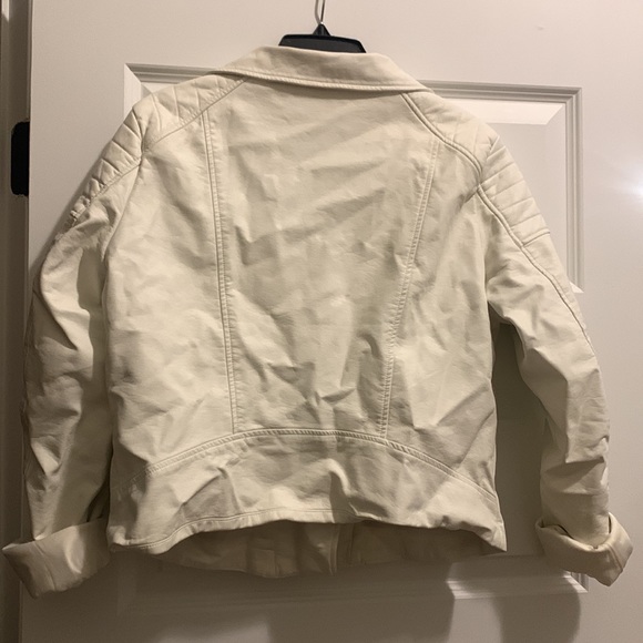 Biker faux leather jacket cream white color - Picture 4 of 4